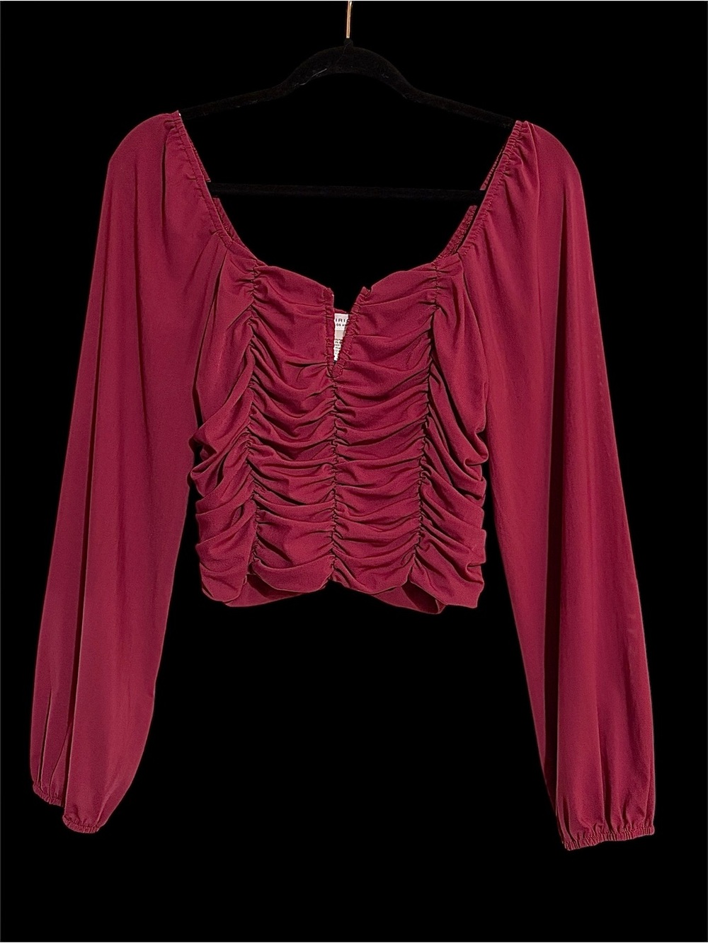 Kirious Los Angeles Ruched Long-Sleeve Cropped Top in Berry Plum Size Large